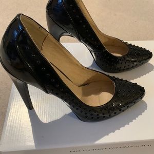 Black high heeled shoes